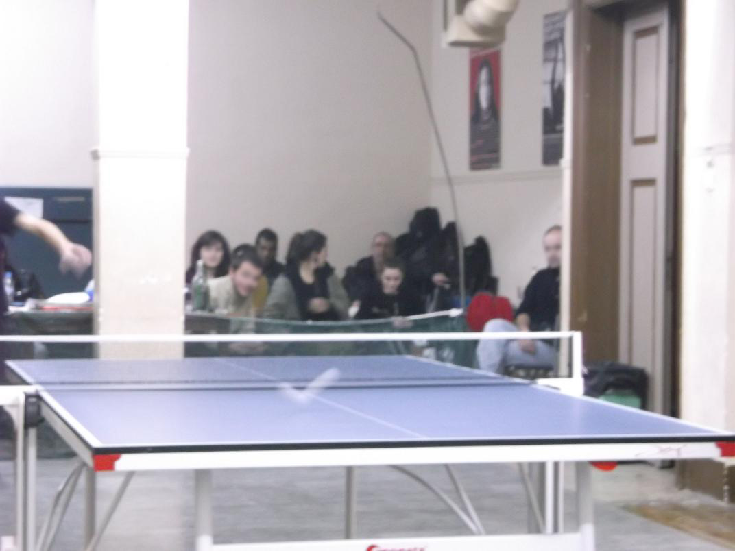 ping-pong-proo-hard-racketers-09